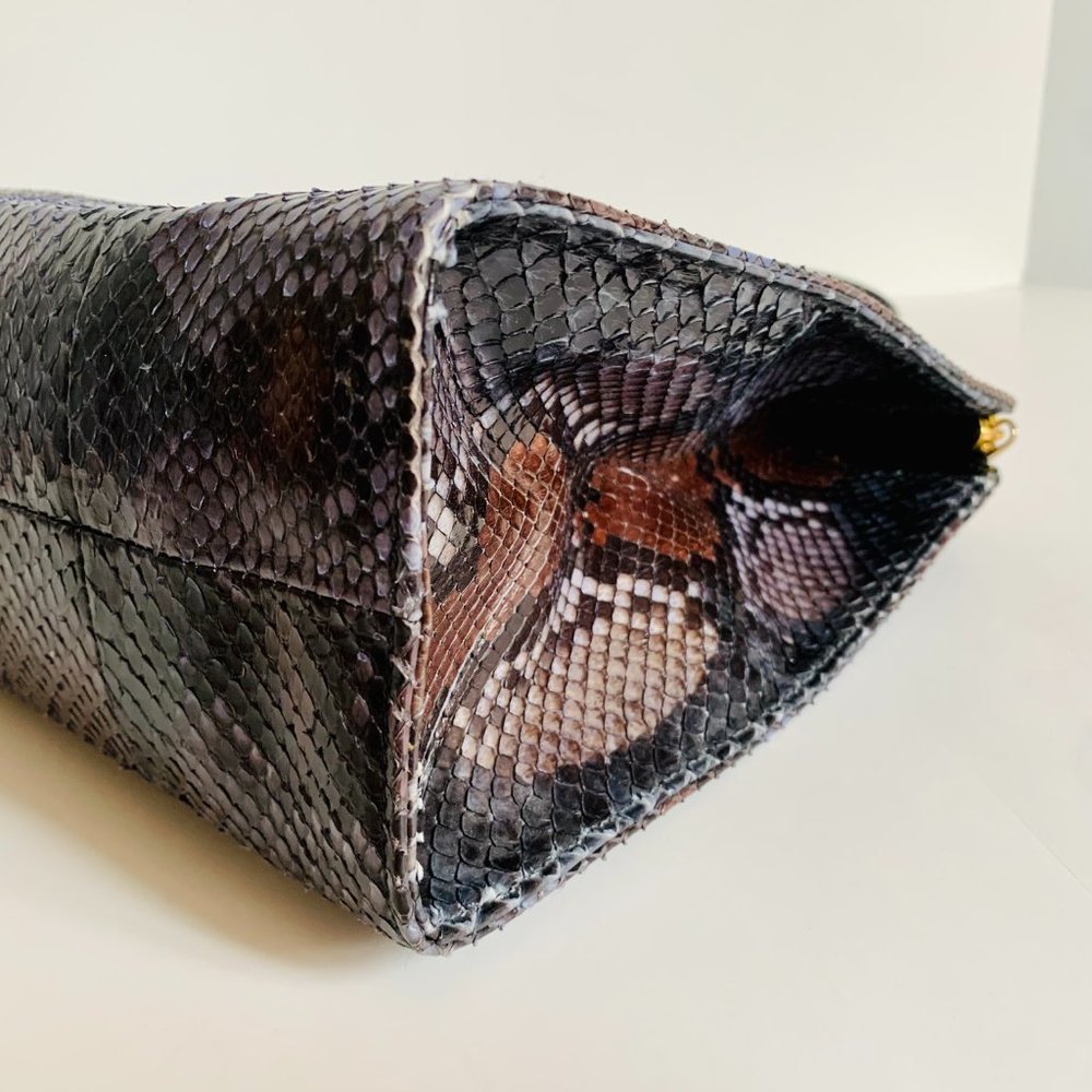 GUCCI VINTAGE EXOTIC PYTHON HANDLE BAG WITH DUST BAG MADE IN ITALY - Picture 15 of 16
